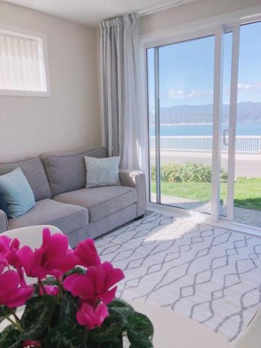Newlands Bed & Breakfast | Stunning Seaviews