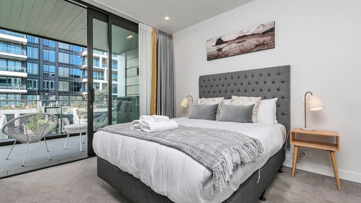 Auckland Central Business District Apartment | Stylish 2Bed Free Parking Wynyard Quarter