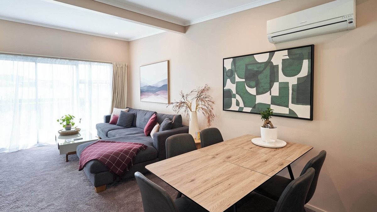 Dunedin City Centre Apartment | Stylish City Pad – Luxe, Comfy, Central