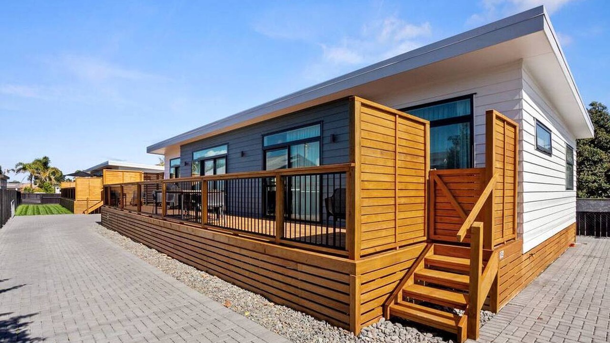 Waihi Beach Cottage | Stylish Glamping Haven at the Bay of Plenty - Perfect for Vacations in New Zealand