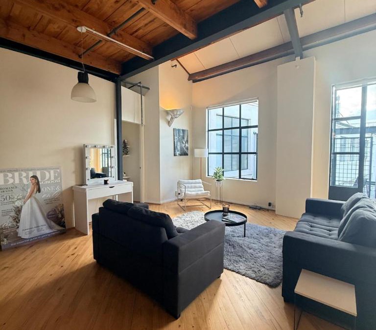 Parnell Apartment | Stylish loft in the heart of Parnell, free parking