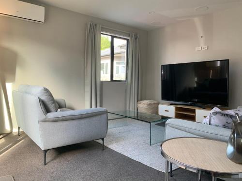 Christchurch City Centre Ski Chalet | Stylish Oasis in central city