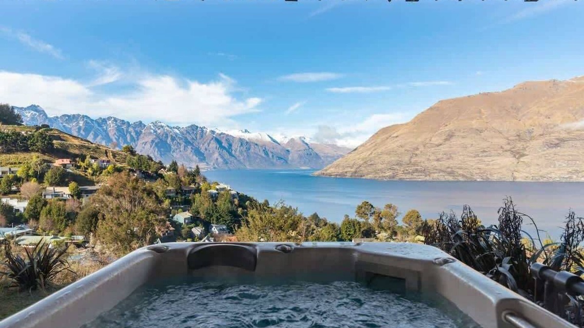 Fernhill House | Summit Serenity Three Bedroom