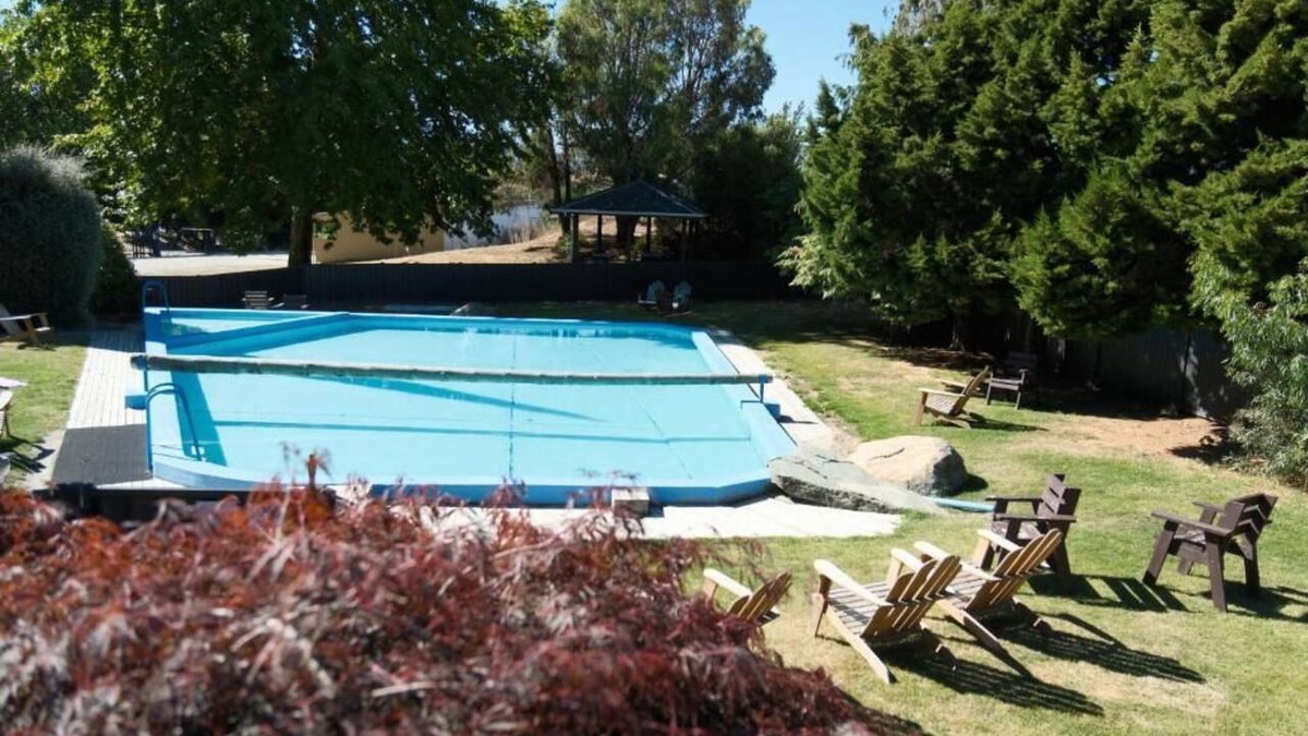 Wanaka Cabin | Sundale Caravan Retreat 2 Berth - Wanaka
