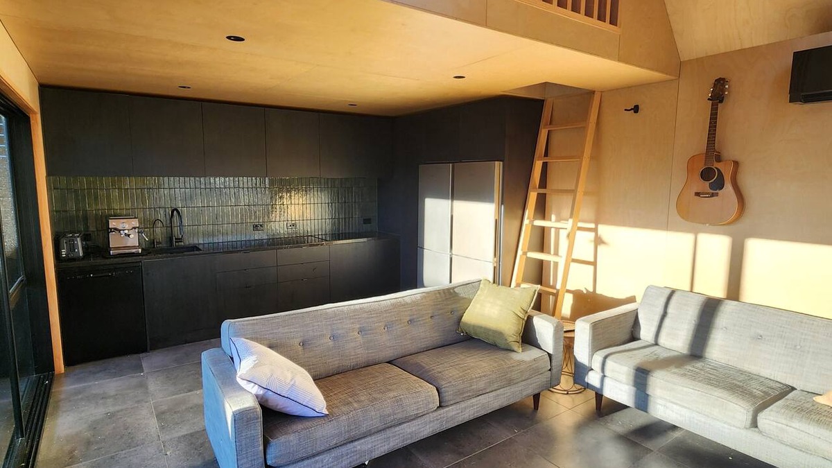 Whangamata Cabin | Surf & Fish Beach Retreat