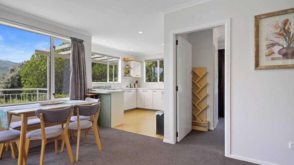 Akaroa House | Takamatua Holiday Home