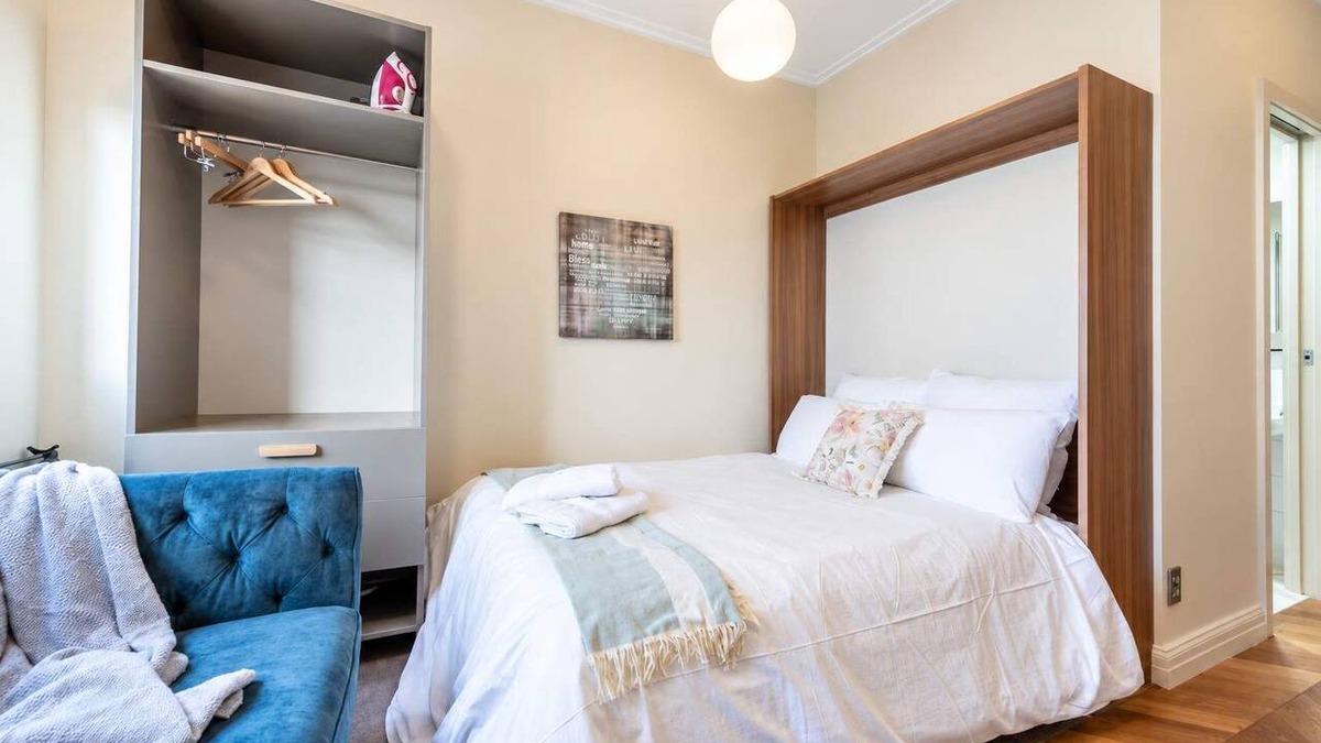 Te Aro Apartment | Te Aro Studio | City Views + Laundry