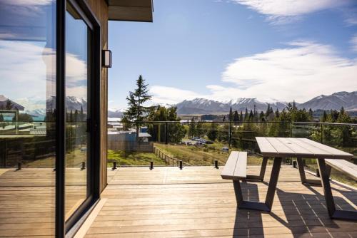 Lake Tekapo House | The Alpine 2-Bedroom Villa - Roam Lake Tekapo