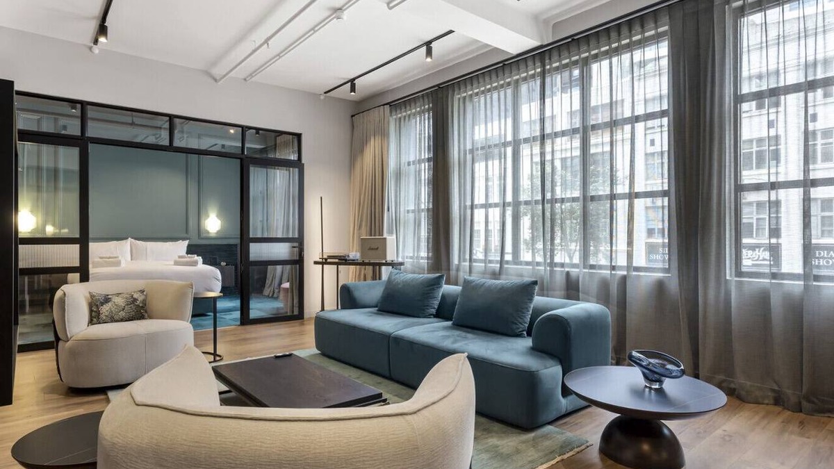 Auckland Central Business District Apartment | The Anzac Atelier — A Considered Heritage Suite