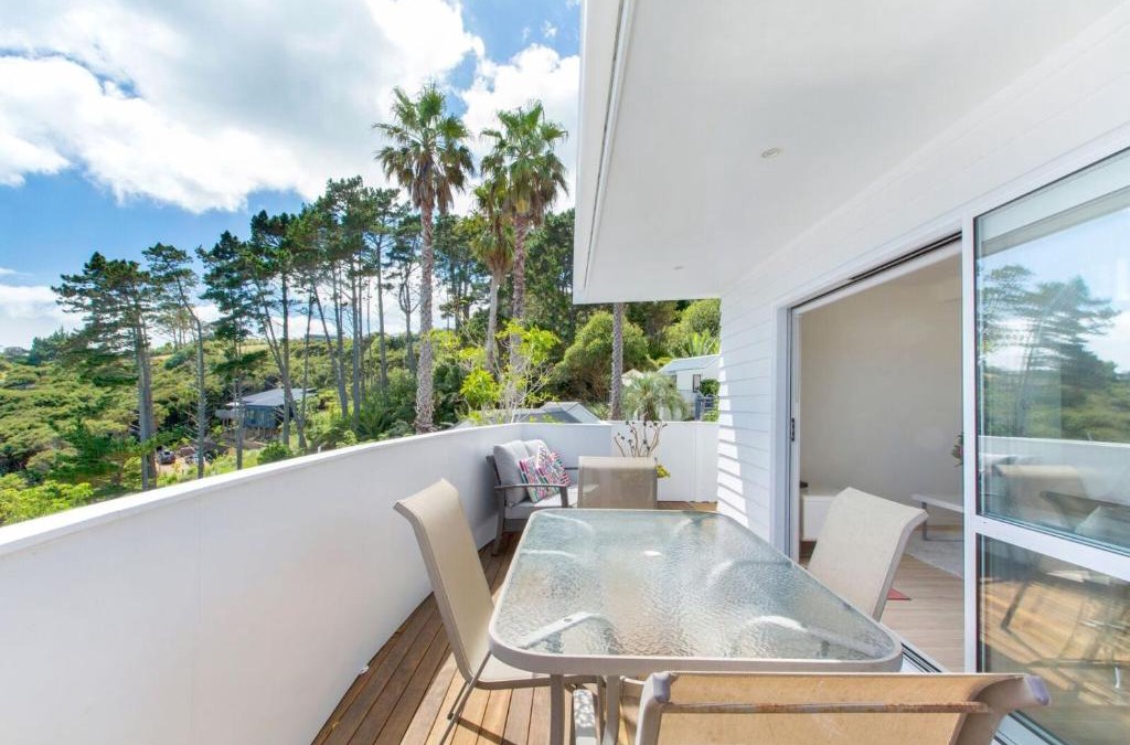 Waiheke Island Villa | The Apartment at Palm Beach by Waiheke Unlimited