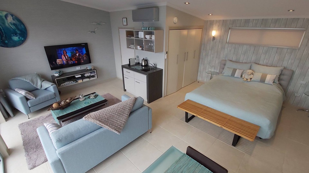 Pohara House | The Bay Lodge