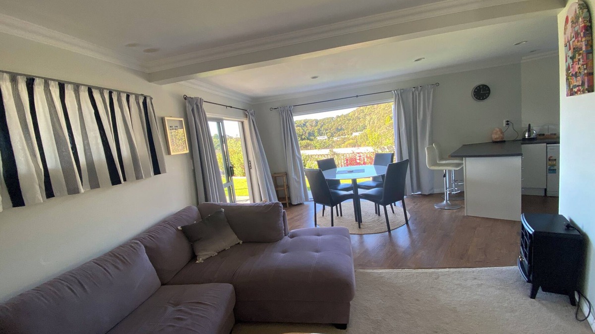 Paihia Apartment | The Captains Cove- Central Paihia