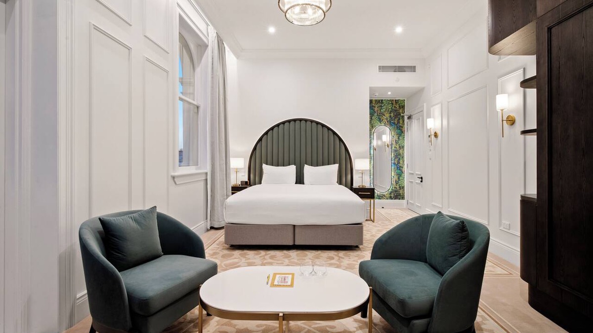 Cambridge Hotel | The Clements Hotel