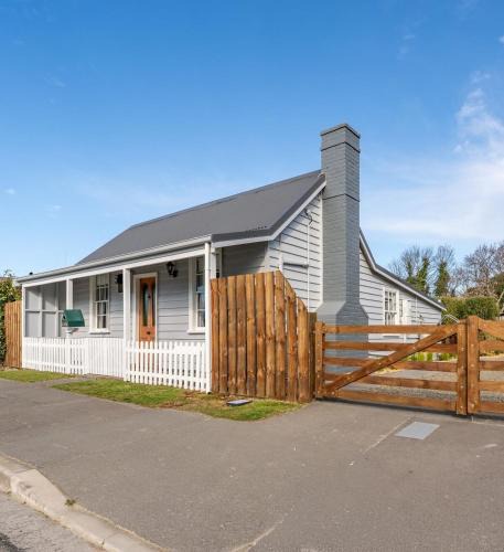 Geraldine House | The Cottage, Geraldine