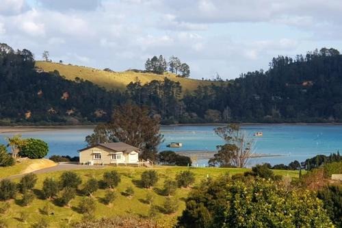 Russell House | The Cottage on the Olive Grove