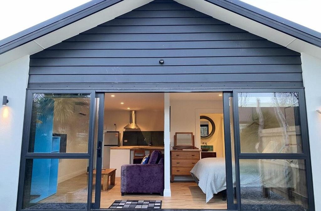 Wanaka Apartment | The Driftwood Den