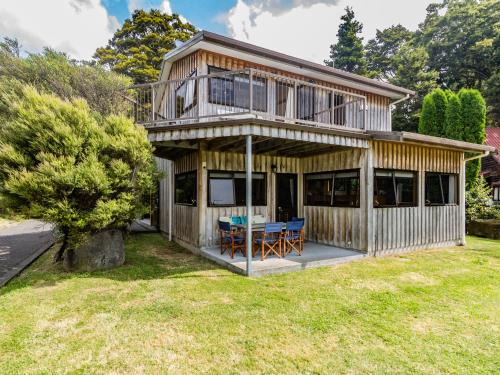Ohakune House | The Hut Retreat - Ohakune Holiday Home