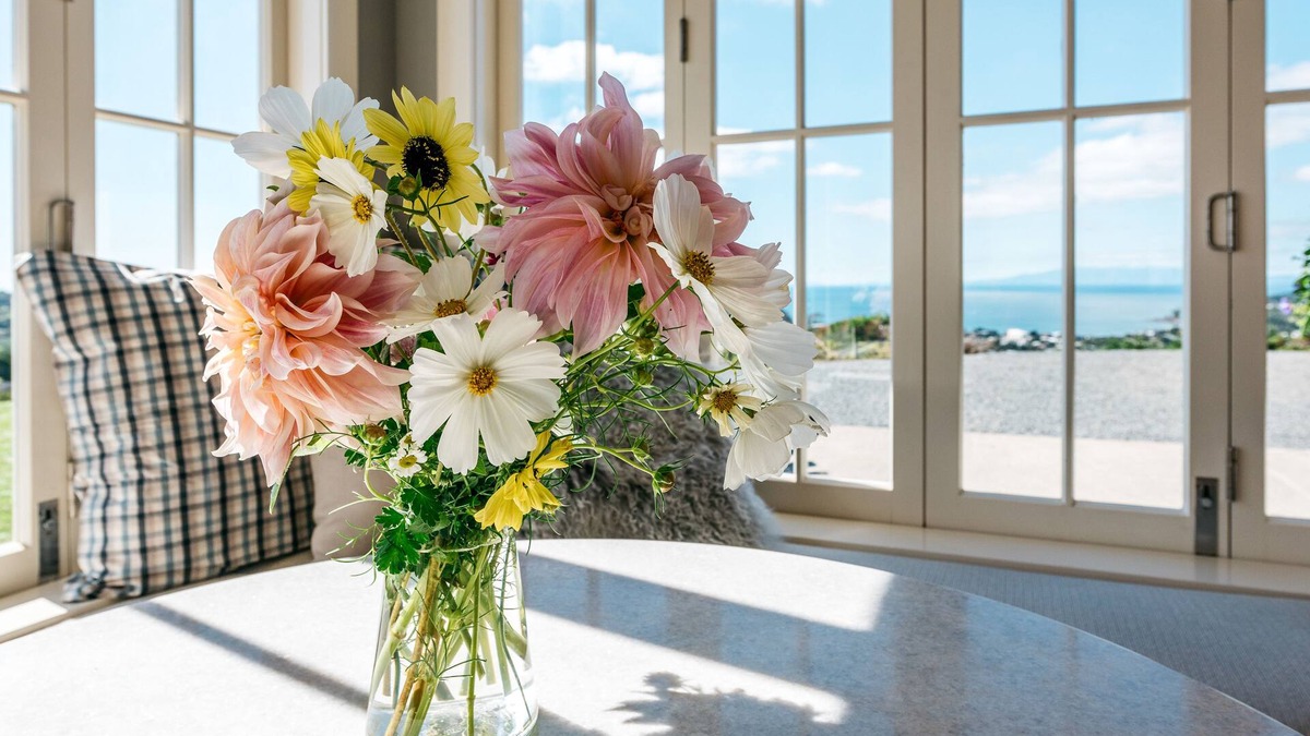 Oneroa House | The Lodge at Mudbrick
