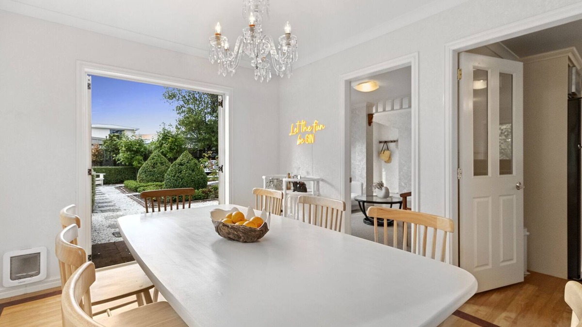 Bowentown House | The Manor - Bowentown Holiday Home