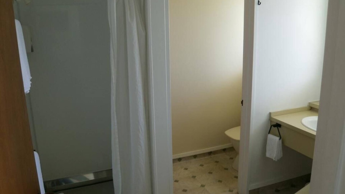 Napier Hotel | The Napier Nest Motel Experience