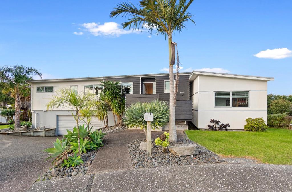 Mangawhai Heads House | The Nautical Bach - Mangawhai Heads Holiday Home
