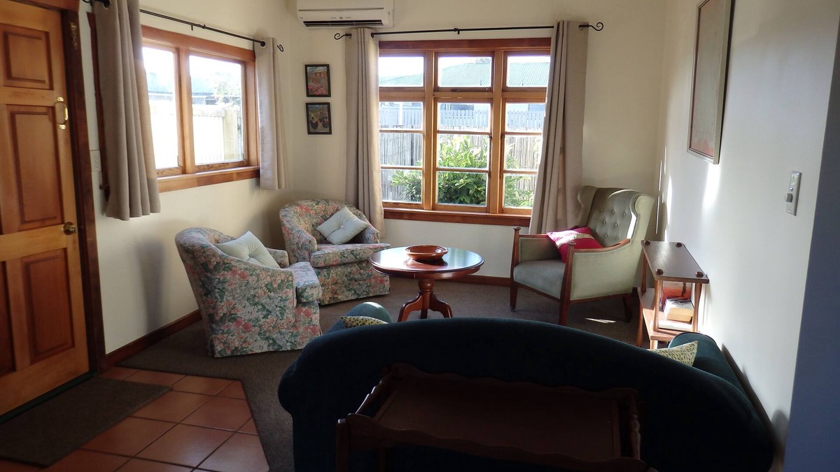 Sydenham Cottage | The old bakery