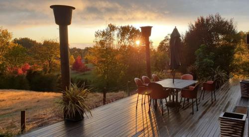 Upper Moutere Apartment | The Paris Suite