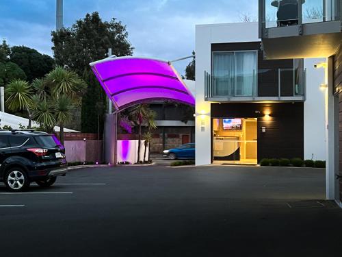 Nelson Hotel | The Sails Nelson