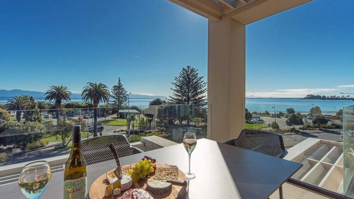 Nelson Apartment | The Sands Horizon View