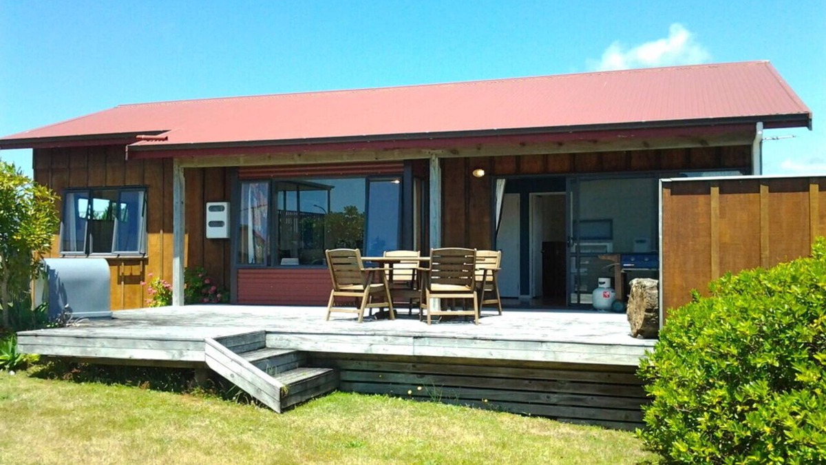 Matarangi House | The Sands - Matarangi Holiday House