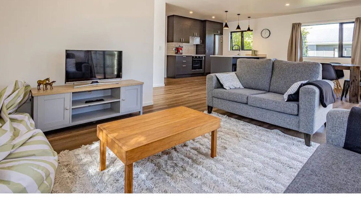 Ohakune House | The Socialisers Dream on Arawa