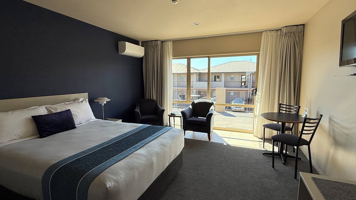 Ashburton Hotel | The Suites Ashburton