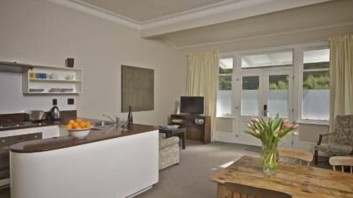 Wellington Apartment | The Terrace Villas - Executive Apts