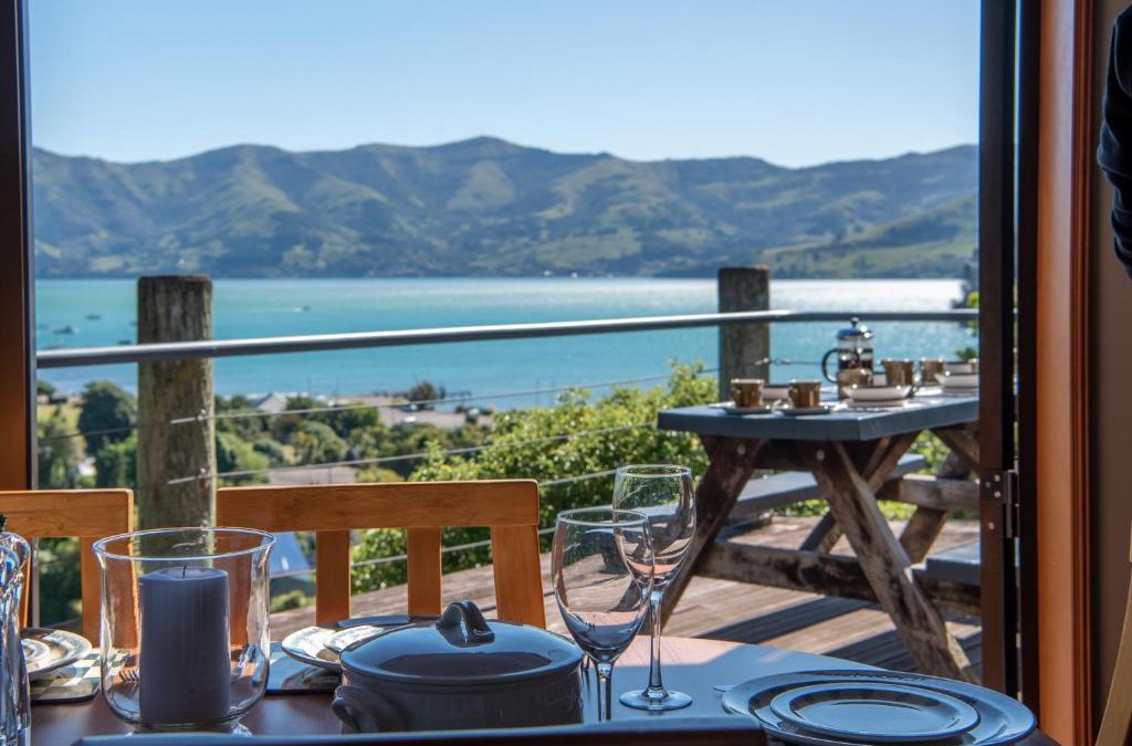 Akaroa House | The Tree House - Akaroa Holiday Home