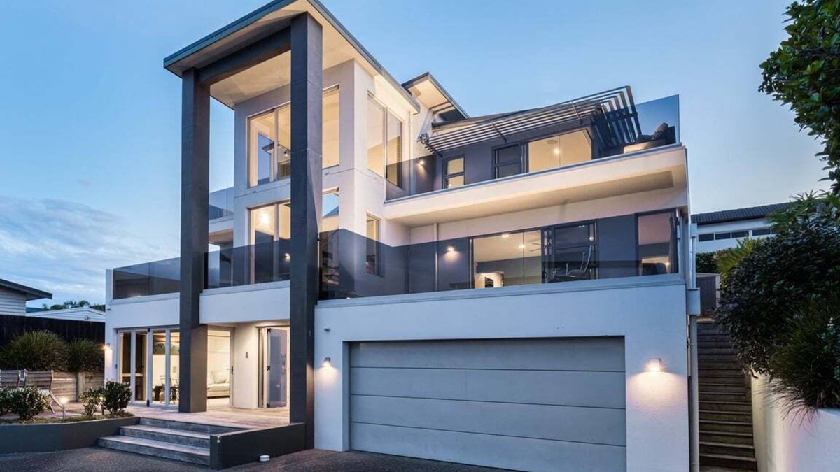 Papamoa Beach House | The Upper Deck