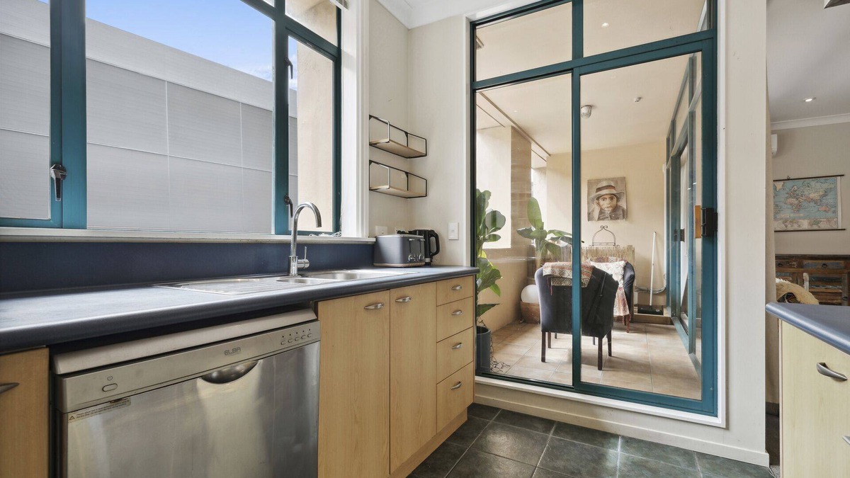 Wellington CBD House | The Urban Charmer - Wellington Holiday Apartment