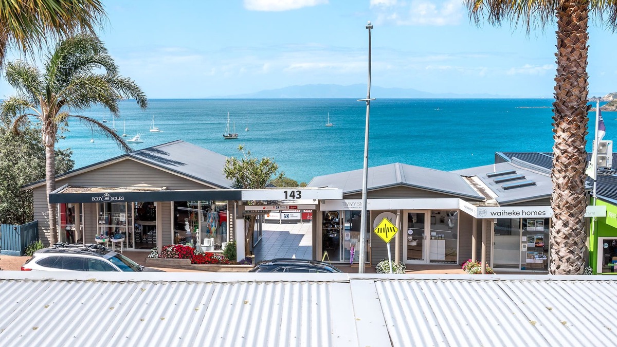 Oneroa Apartment | THE WAIHEKE PAD | Be My Guest