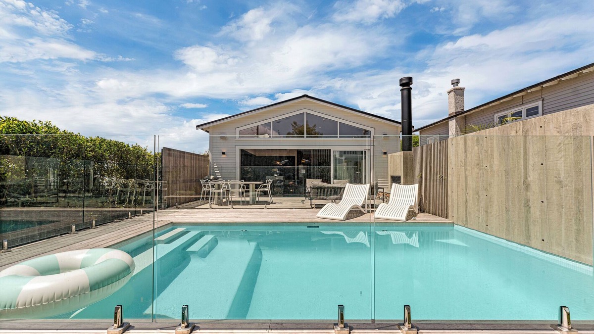 Westmere House | Timeless Style by Bespoke Stays