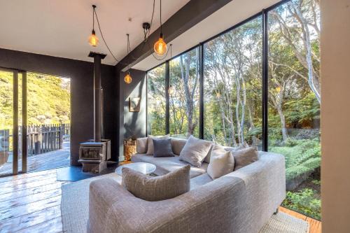 Waiheke Island House | Tree Hut Hideaway, Oneroa, Waiheke