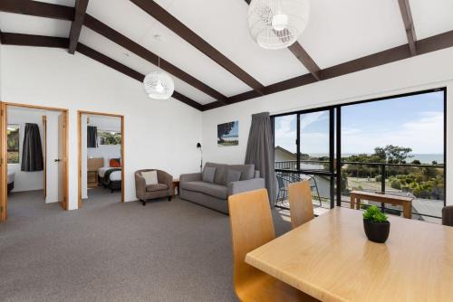 Kaiteriteri House | Two Bedroom Apartment Sea View