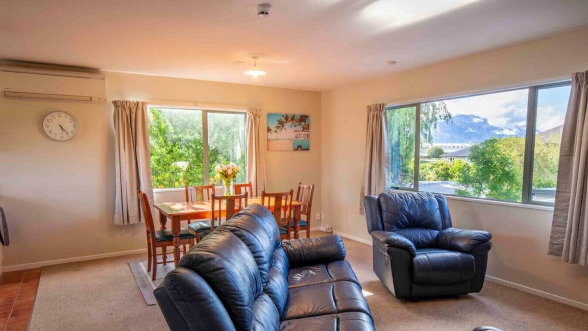 Methven Apartment | Two Storey Apartment Main Street