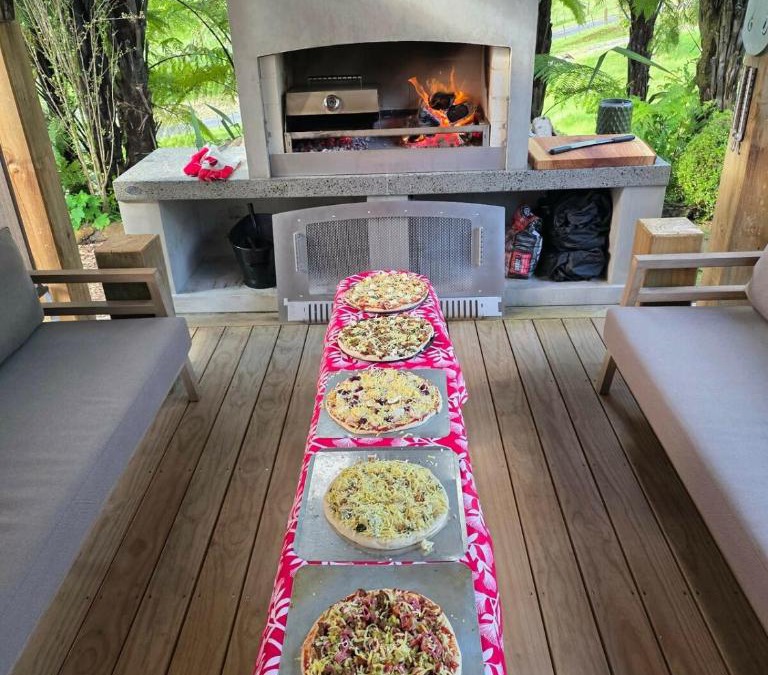 Pyes Pa Bed & Breakfast | Two Tui Homestead and BnB