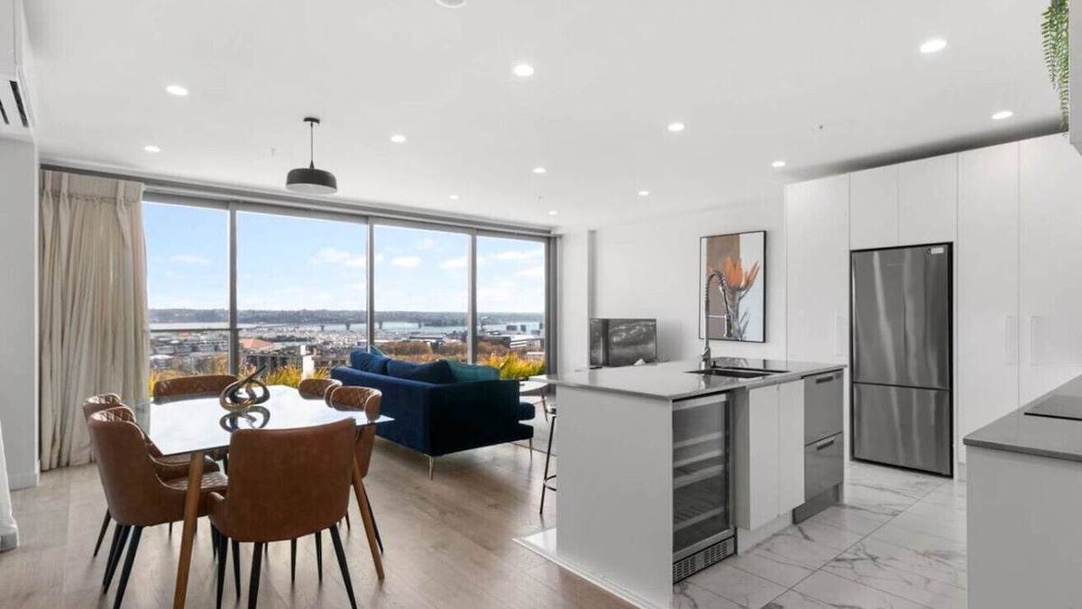 Auckland Central Business District Apartment | Union Green Apt w Stunning Views & Free Parking