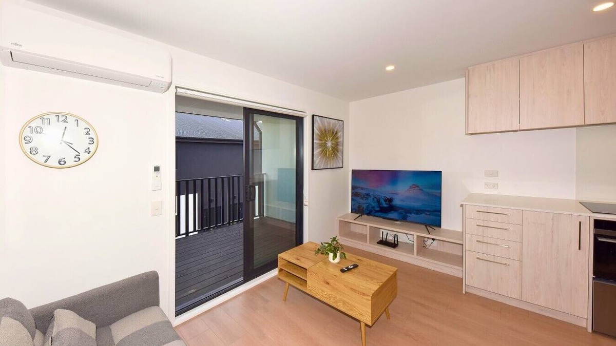 Christchurch City Centre Apartment | Urban Haven on Moorhouse Avenue