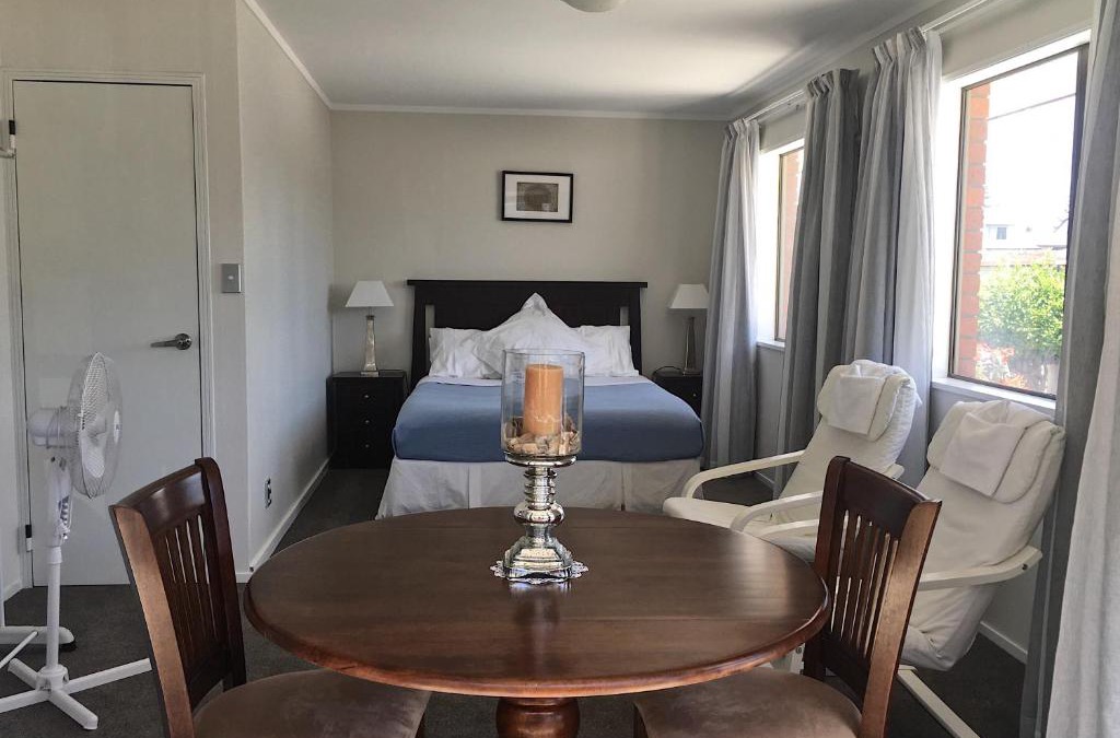 Mount Maunganui Bed & Breakfast | Victoria Road B&B