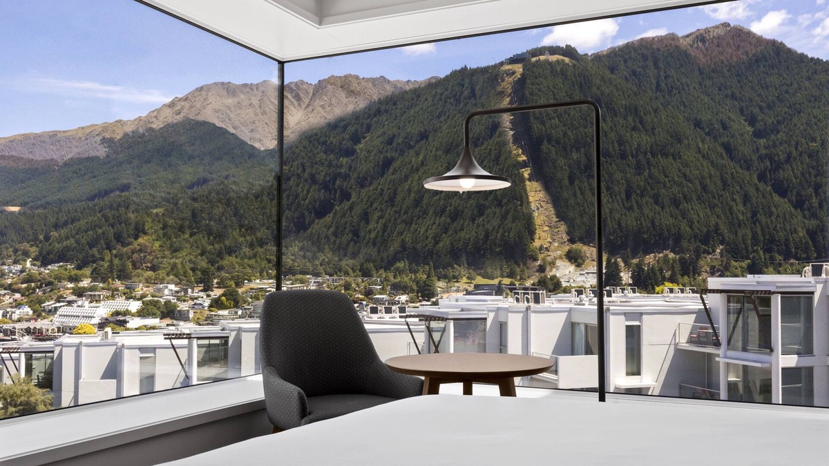 Queenstown City Centre Hotel | voco Queenstown by IHG
