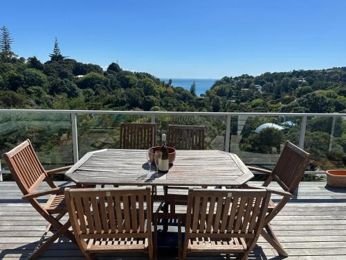 Palm Beach Apartment | Waiheke Island Resort- Palm Breeze Private Seaview Villa 2BR