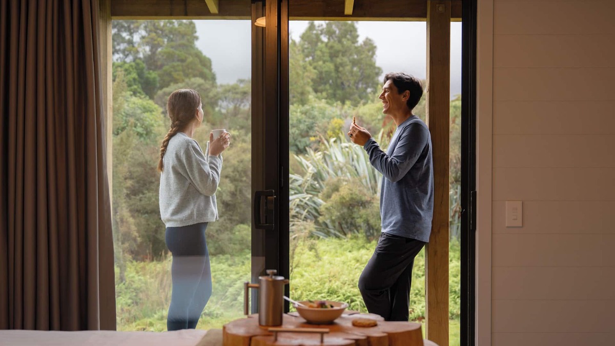 Fiordland National Park Cabin | Waitai Lodge - Fiordland Escape