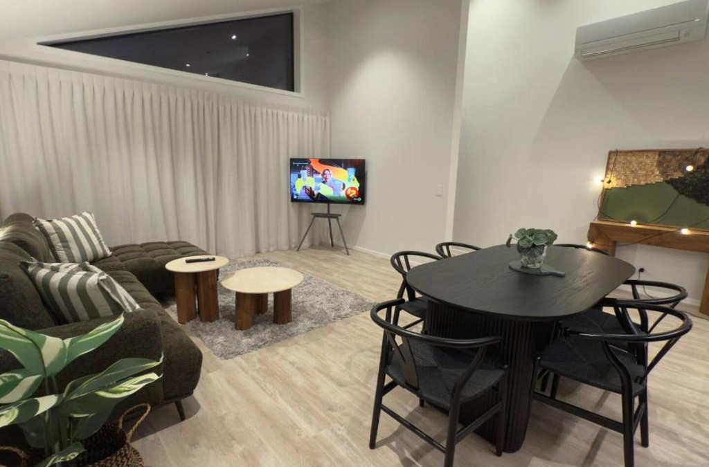 Kawarau Falls House | Wakatipu Whispers - 7-nights stay saving