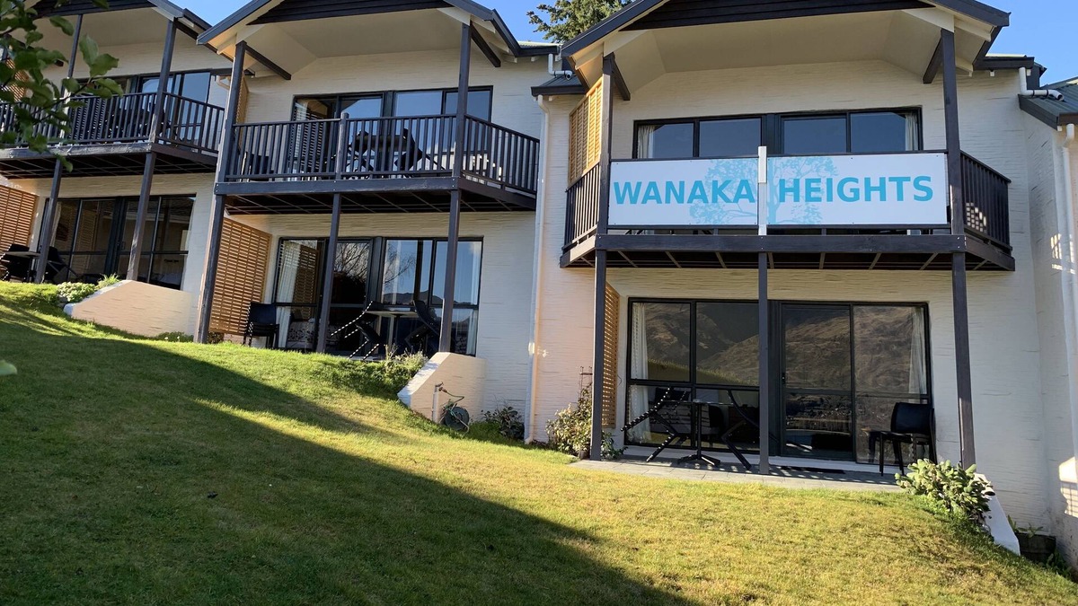 Wanaka Hotel | Wanaka Heights Motel